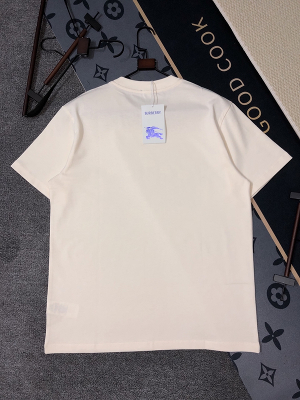 ブランドTシャツ全体デザイン